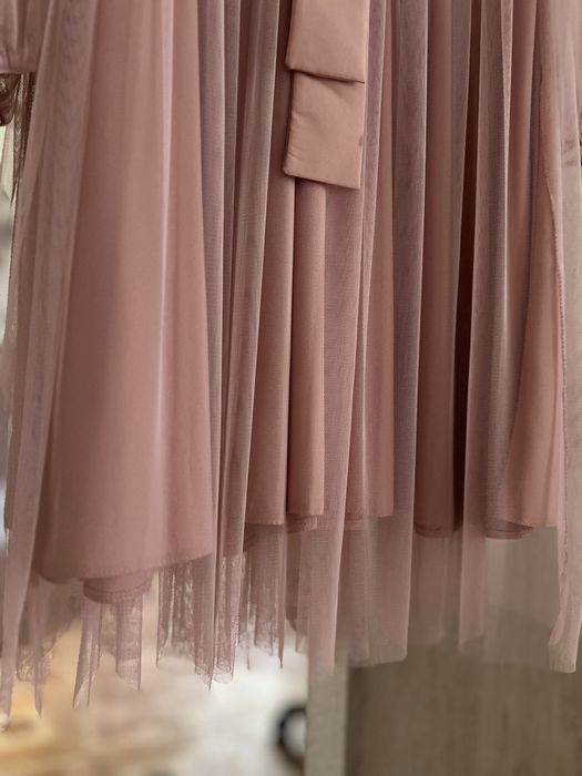 Продам платье хорошее качество