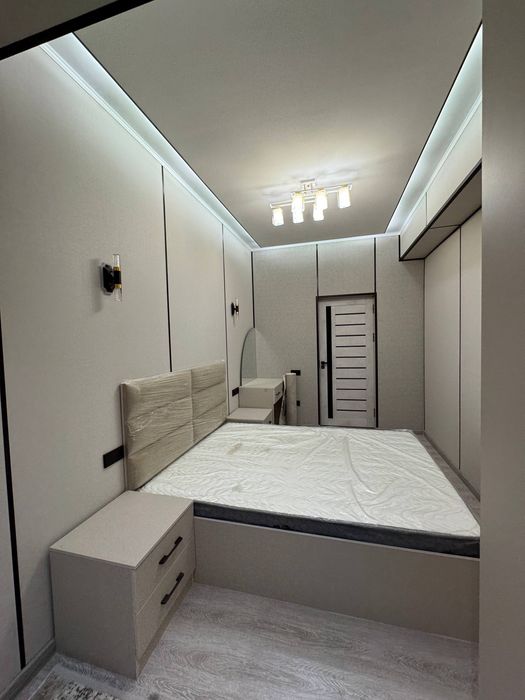 Метро Хамза. 2/2/4. Чистая. С обстановкой!