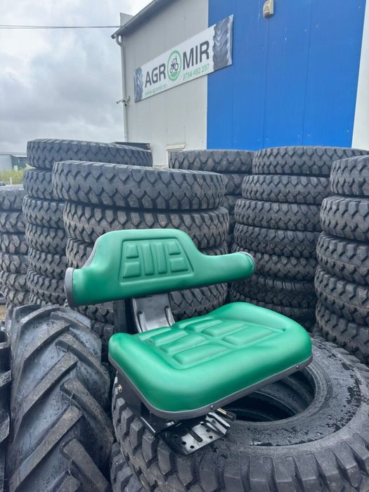 Scaun Universal tractor U650 U445 nou cu reglaj triplu si amortizor Verde