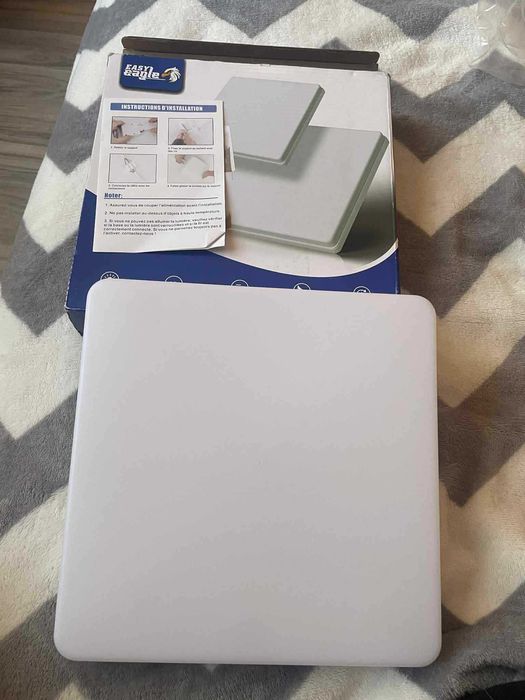 LED таванна лампа плафониера за баня - Водоусточив и икономичен IP44