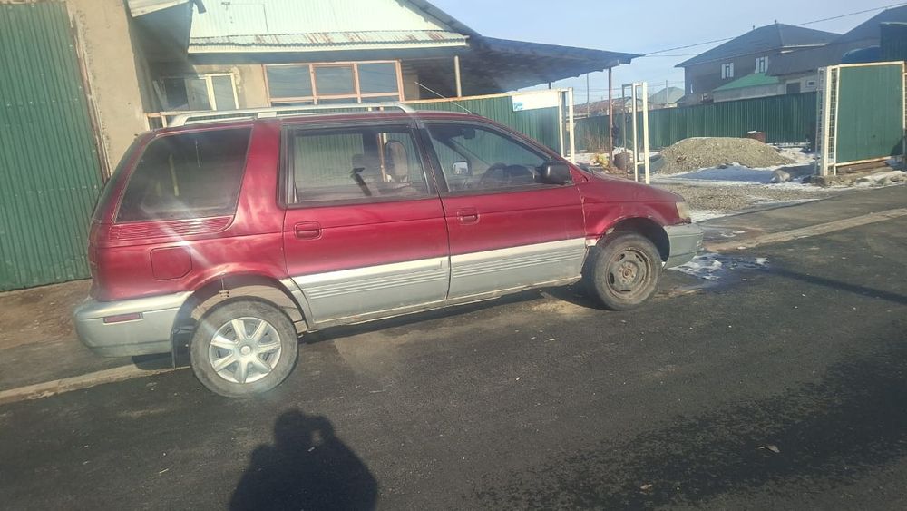 Машина на хадууууууу