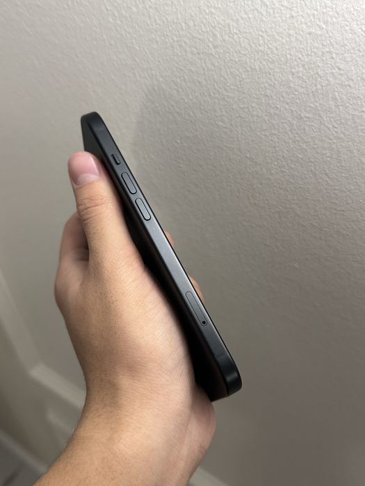 iPhone 15 128gb в идеальном состоянии!