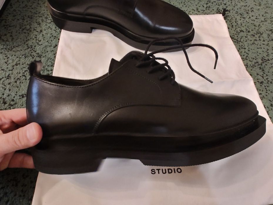 Кожаная обувь Massimo Dutti (туфли)