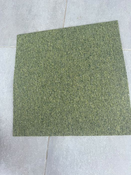 Dale mochetă modulară (covor modular) 50x50 cm - verde.