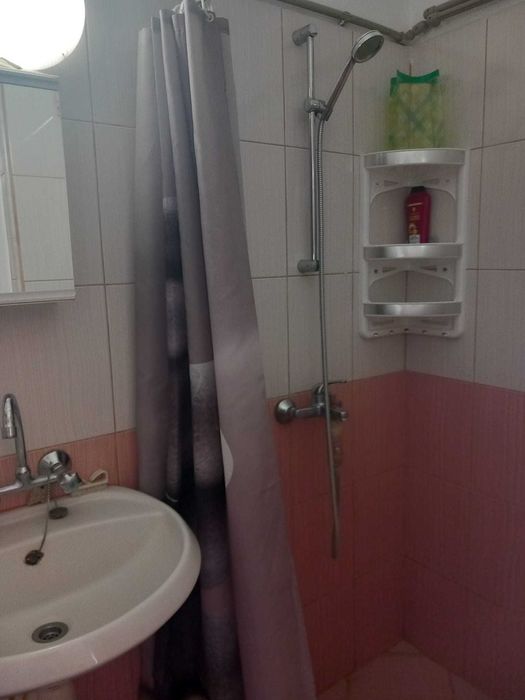 Продава се Къща в Разград, Център - 165 кв.м за 1122 €/кв.м - Снимка #12