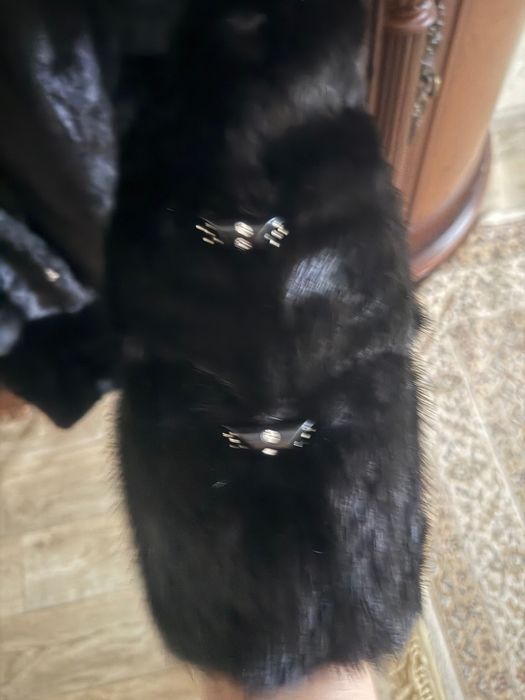 Норковая шуба б/у.