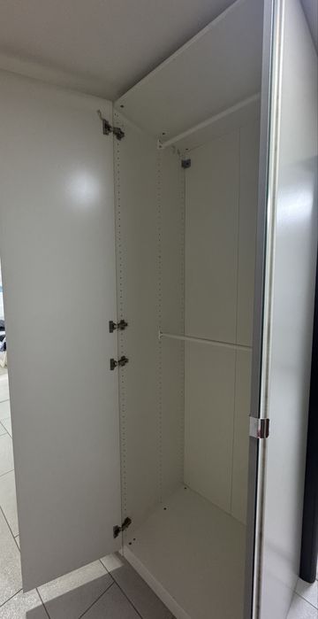 Dulap Ikea in stare foarte buna