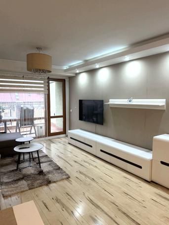 Дава се под наем Тристаен апартамент в София, Витоша - 95 кв.м за 750 € - Снимка #1