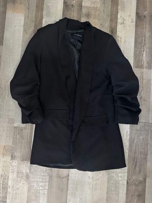 Sacouri marime universala 130 de lei bucata