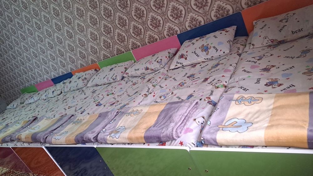 Bog'cha mebellari shkafcha va divanchalari kup ishlatlmagan soni 15 ta