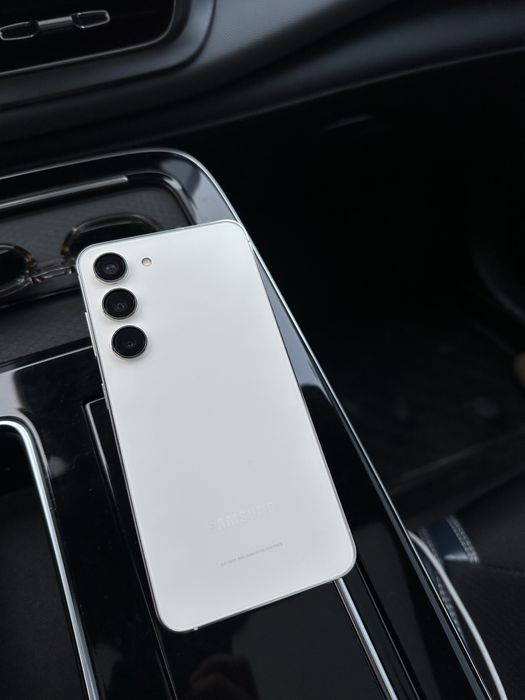 Samsung s23 8/256Gb ideal Orginal