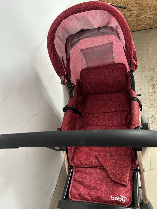 Коляска прогулочная