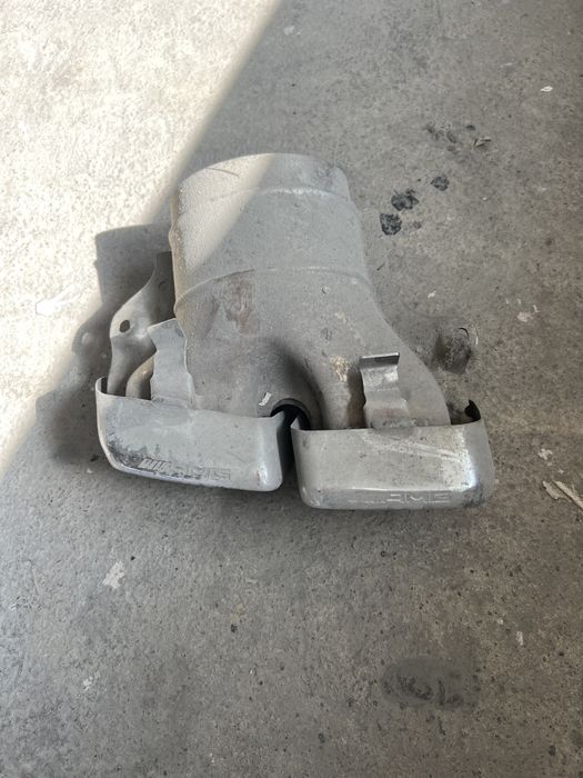 Ляв Накрайник Ауспух GL 63