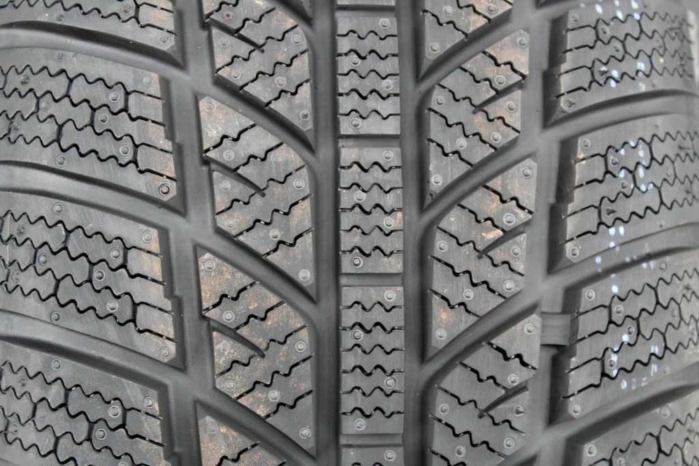 Anvelope iarna noi 205/55R16 (5 modele)