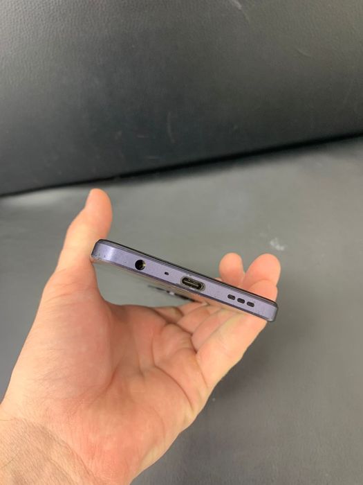 Оппо а60 256 в идеальном состоянии