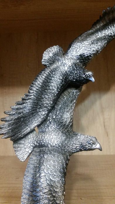 Статуетка за влюбени. Пасва навсякъде в дома Ви.