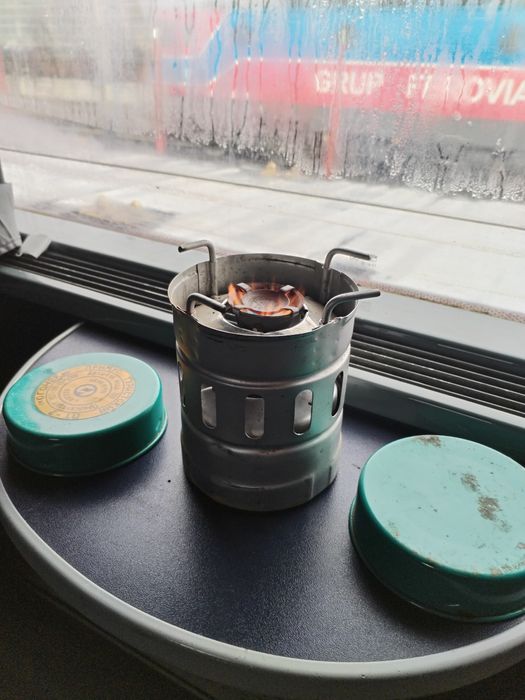 Arzător rusesc camping pe benzină