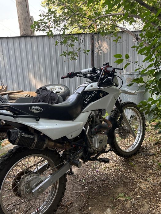 Продам эндуро,по вопросам писать на номер или лс