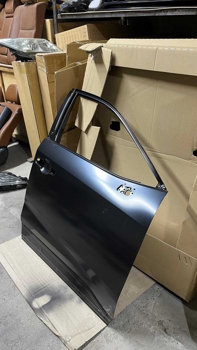 Оригинальные двери Тойота РАВ4 Toyota RAV4