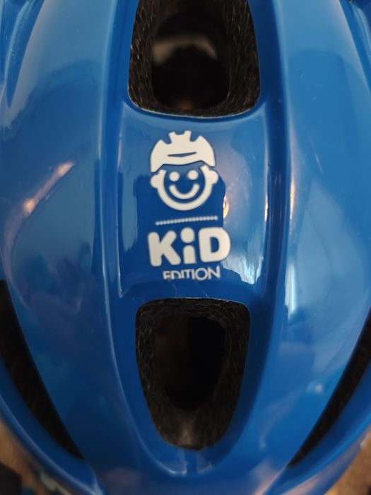 Детска Каска , наколенки и налакътници