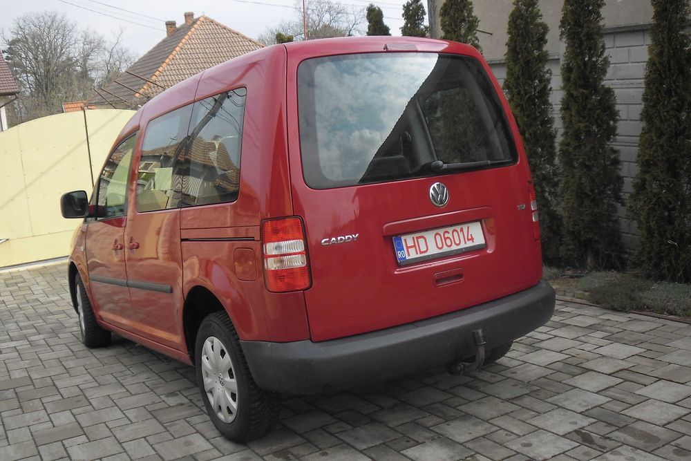 VOLKSWAGEN Caddy 2012 — imagine 3
