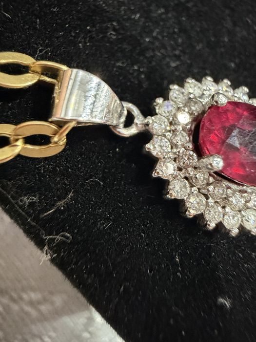 Златна висулка 18к