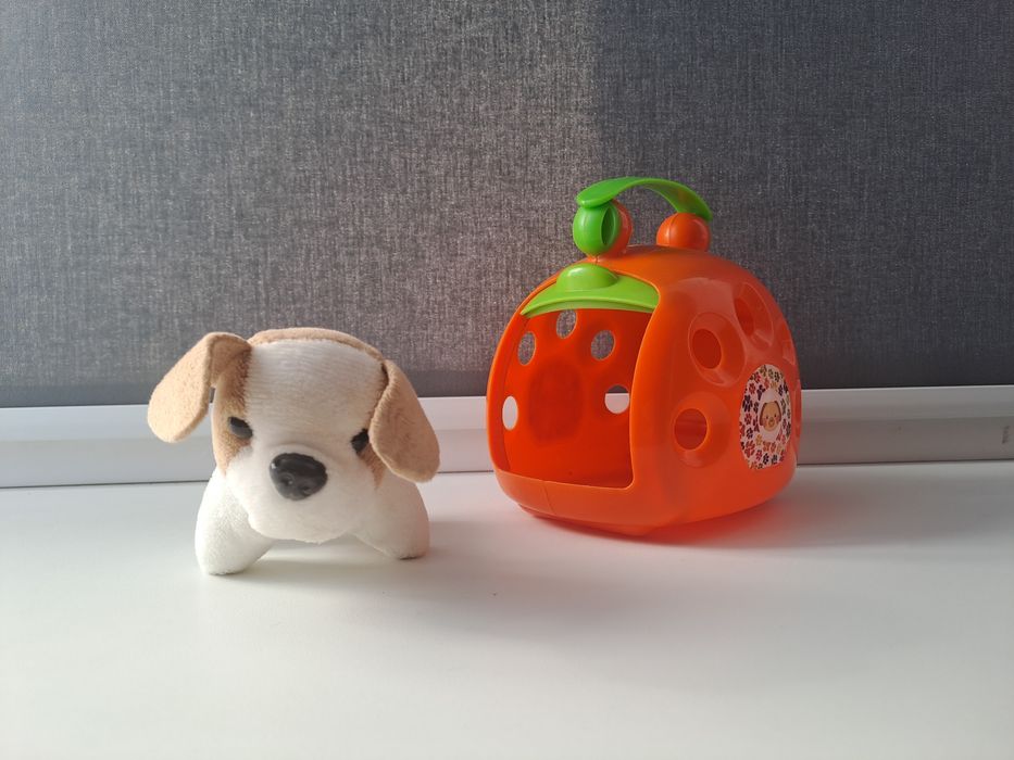 Собачка в переноске