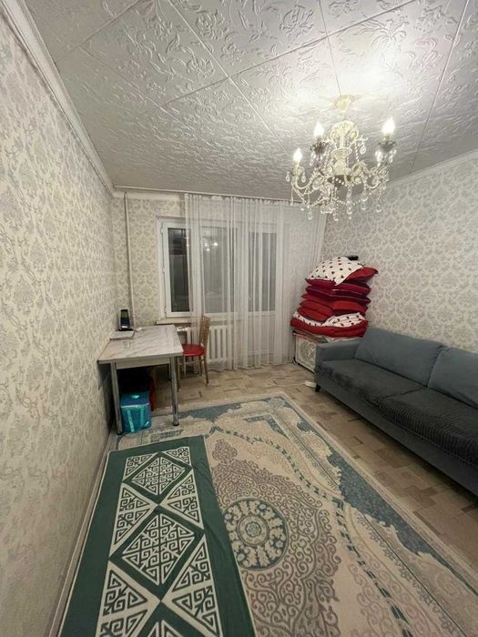 2 - комнатная квартира 8 - мкр