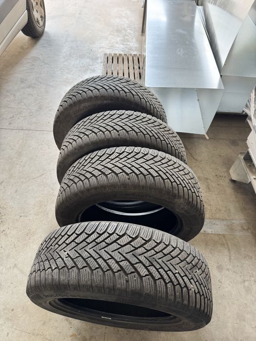 Зимни гуми Continental R16 205 x 55
