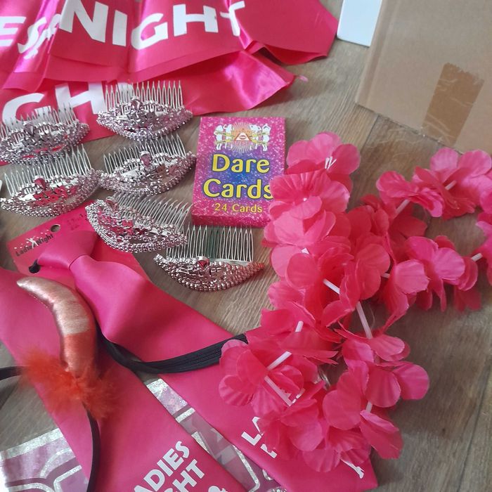 Украса за моминско парти 25лв за всичко