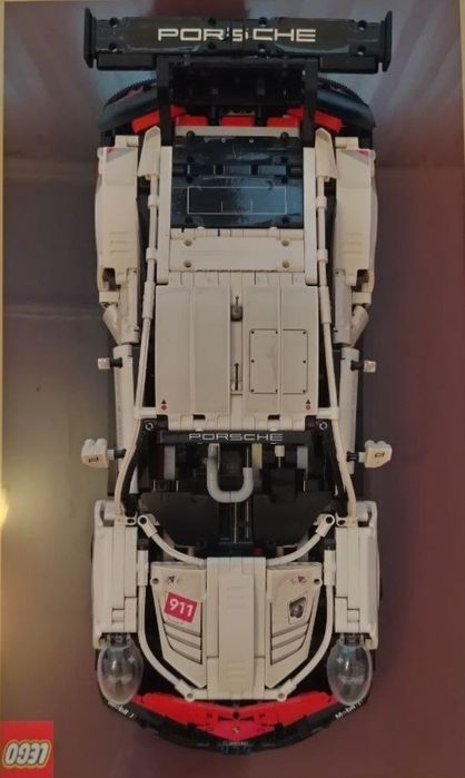 LEGO dan yasalgan (qol ishi) FERARI, BUGATTI, PORSCHE