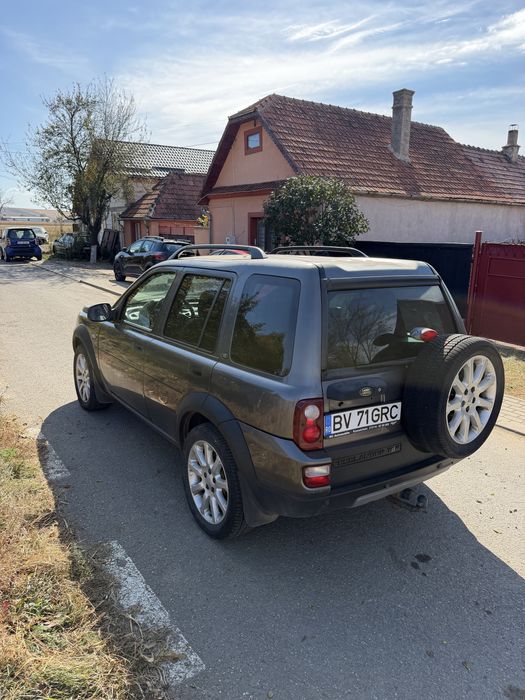 Vând Land Rover