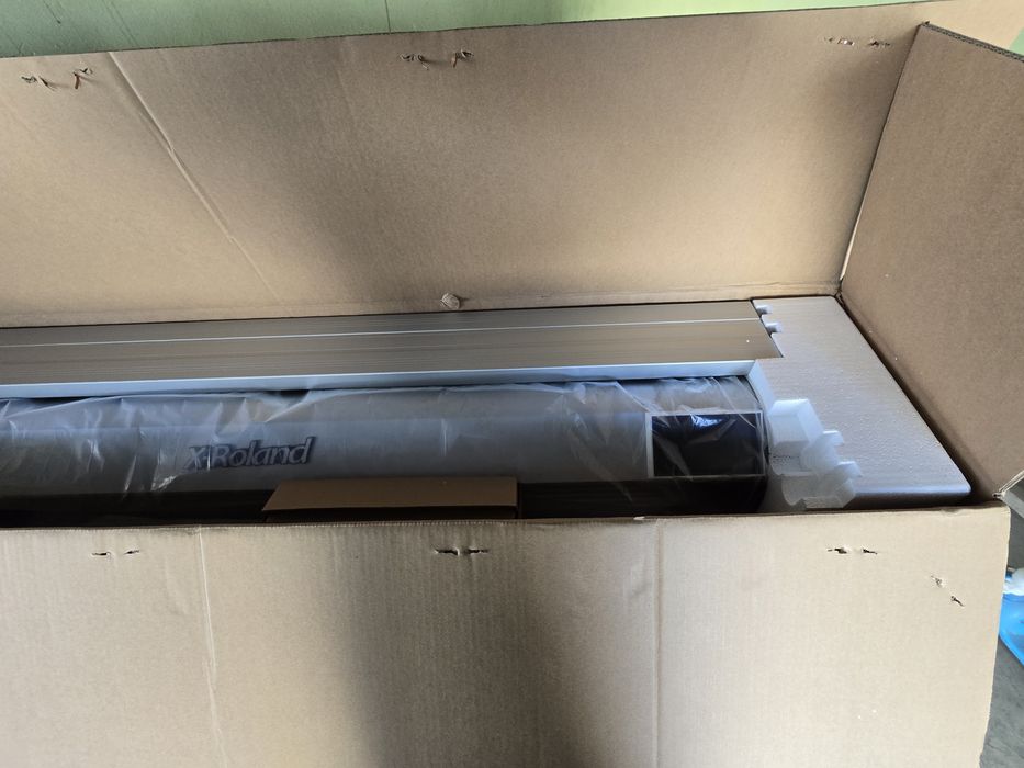 Янги бизнес плоттер апарати