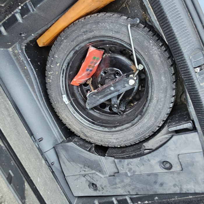 1.4 TSI  2008G  бензин  
НА ЧАСТИ САМО