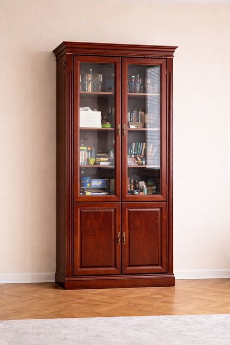 Класическа холна секция от масив