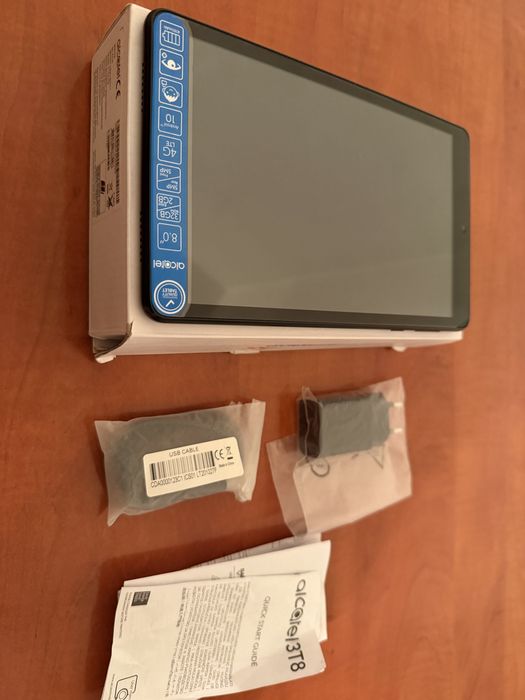 Таблет alcatel 3T8