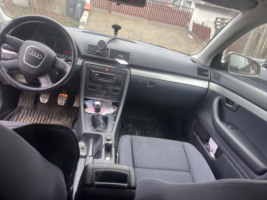 Vand audi a 4 b 7 in stare impecabila