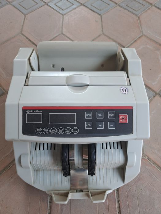 Машина для счета наличных