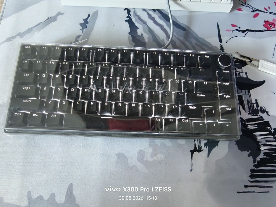 Продается клавиатура Ajazz AK820