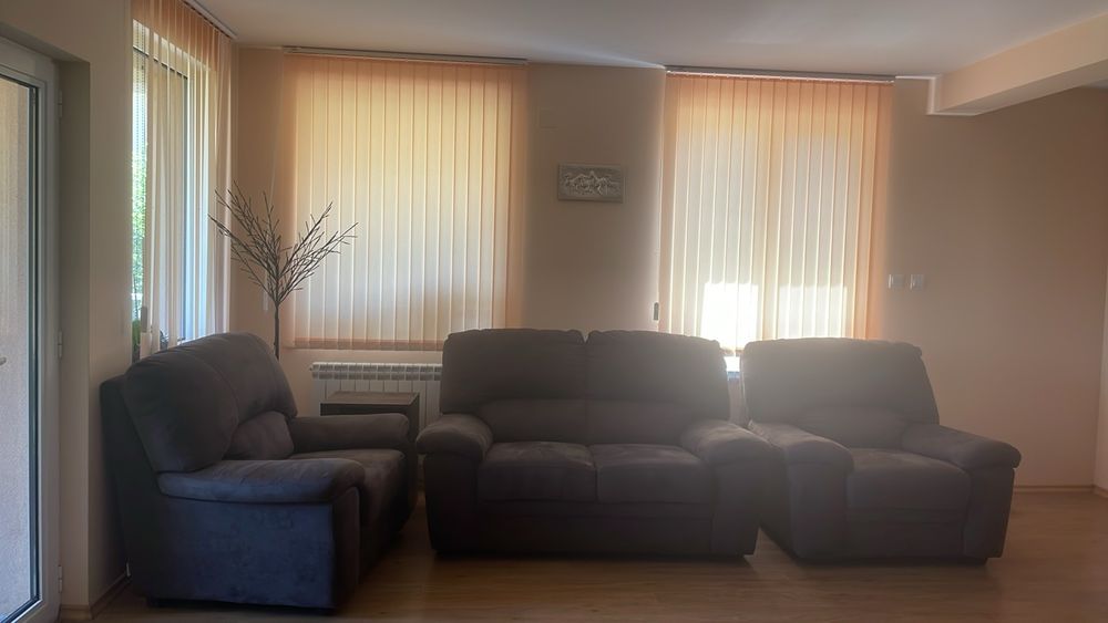 Мека мебел- диван и два фотьойла