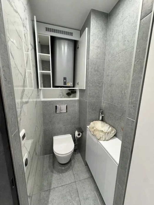 Двустаен имот в кв.Редута