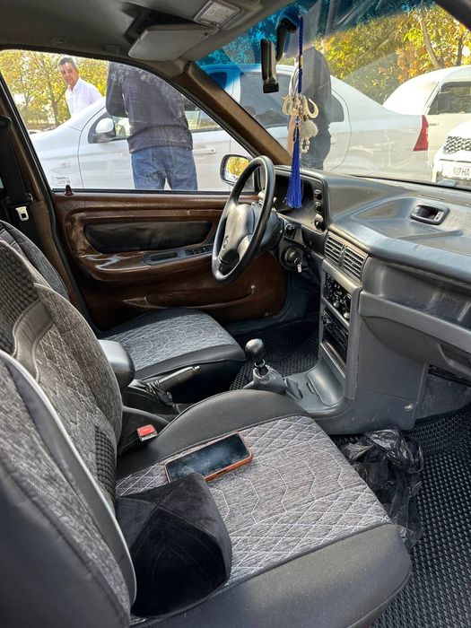 Nexia 1 xolati yaxshi. Naqtga sotiladi 3500 doll Nexia 1 xolati yaxshi