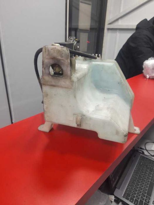 Бачок омывателя Kia K5 TF/Kia Optima