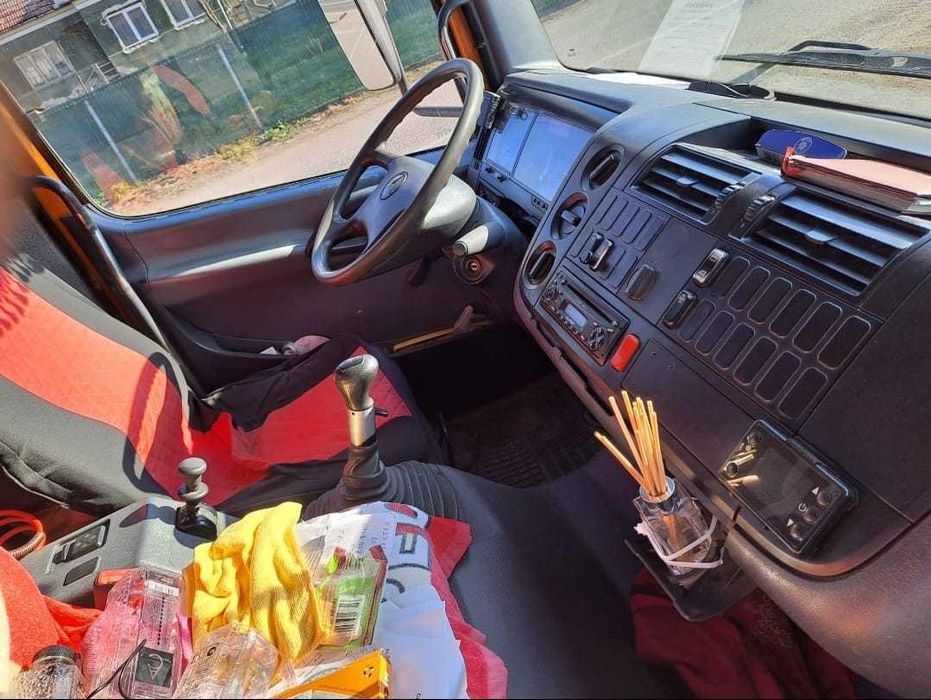Vând basculă Mercedes, 18 Tone