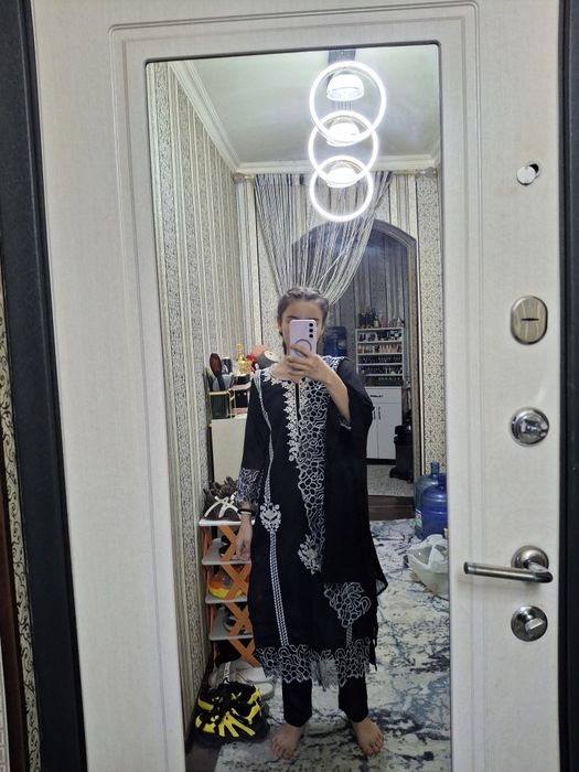 Красивые одежды с Индии