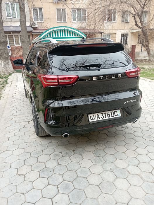 Jetour x70 sotiladi