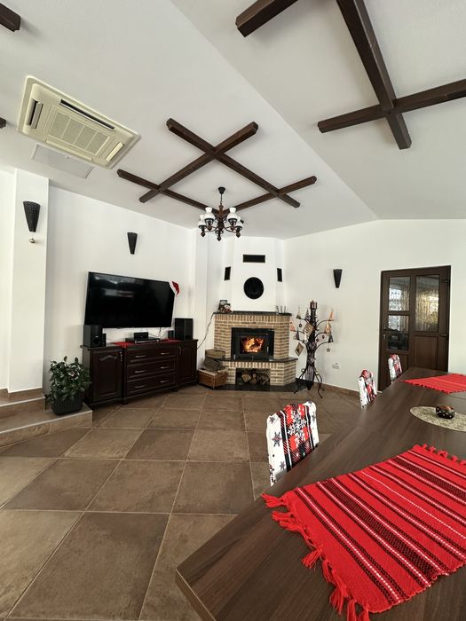 Vand locuinta in gura humorului