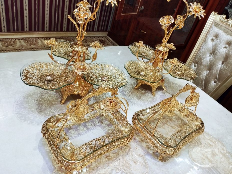 Конфетница и пичонница