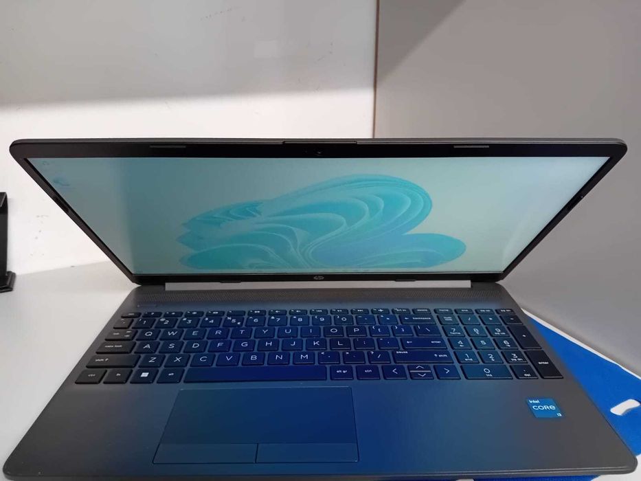 Laptop HP i3 gen.12 8/256gb RTL8822CE [Tomesti b43468]* 2 ani garantie ...