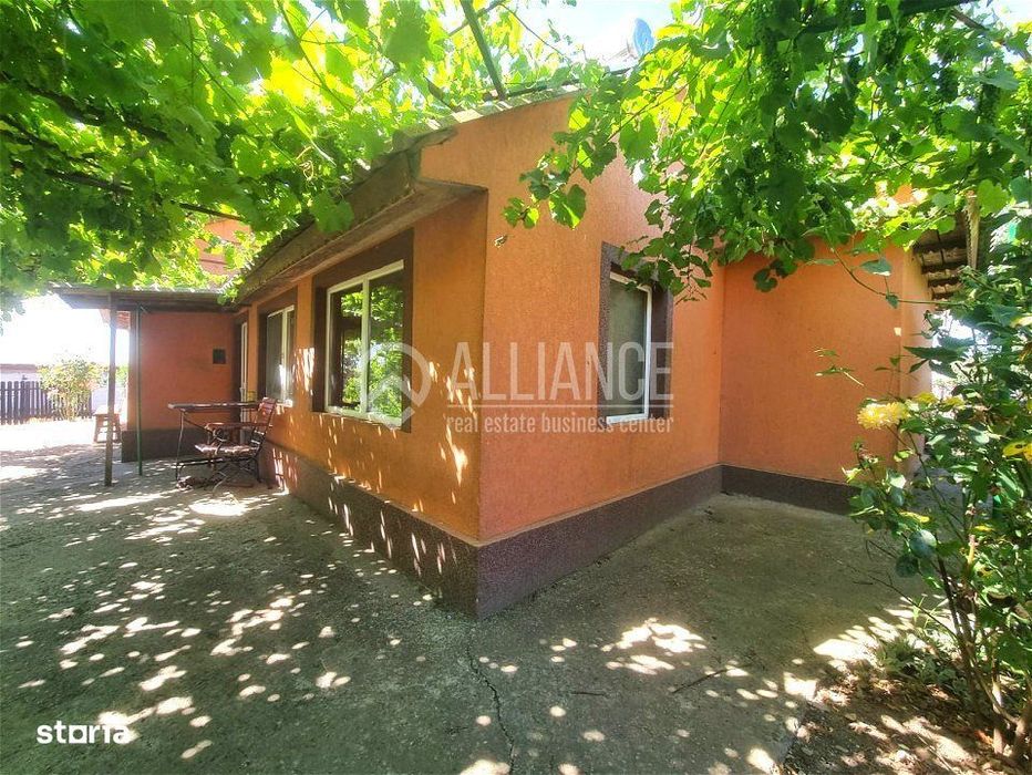 TUZLA - casa 4 camere , teren 795 mp